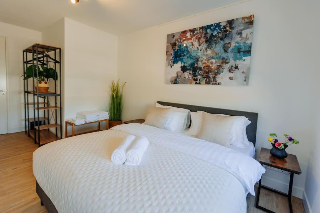 Brand New Bright & Luxurious In Amsterdam! Villa Ámsterdam