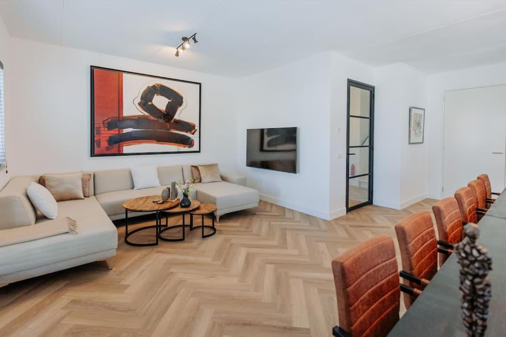 Villa Brand New Bright & Luxurious In Amsterdam! Ámsterdam