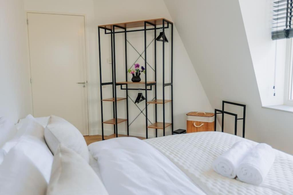 Brand New Bright & Luxurious In Amsterdam! Villa Ámsterdam