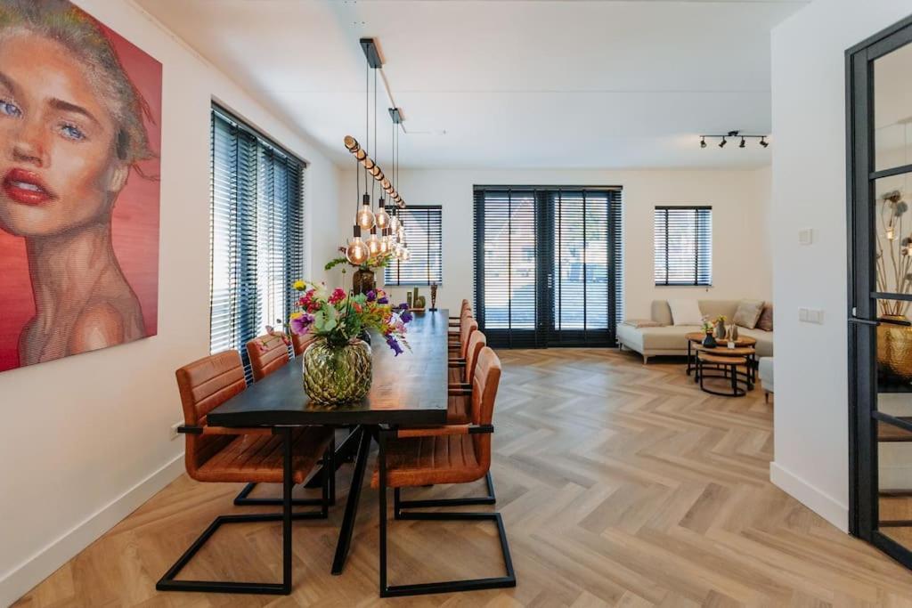 Villa Brand New Bright & Luxurious In Amsterdam! Ámsterdam